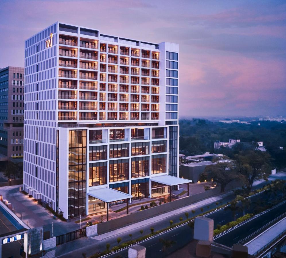 Taj Wellington Mews Chennai Hotel Exterior photo