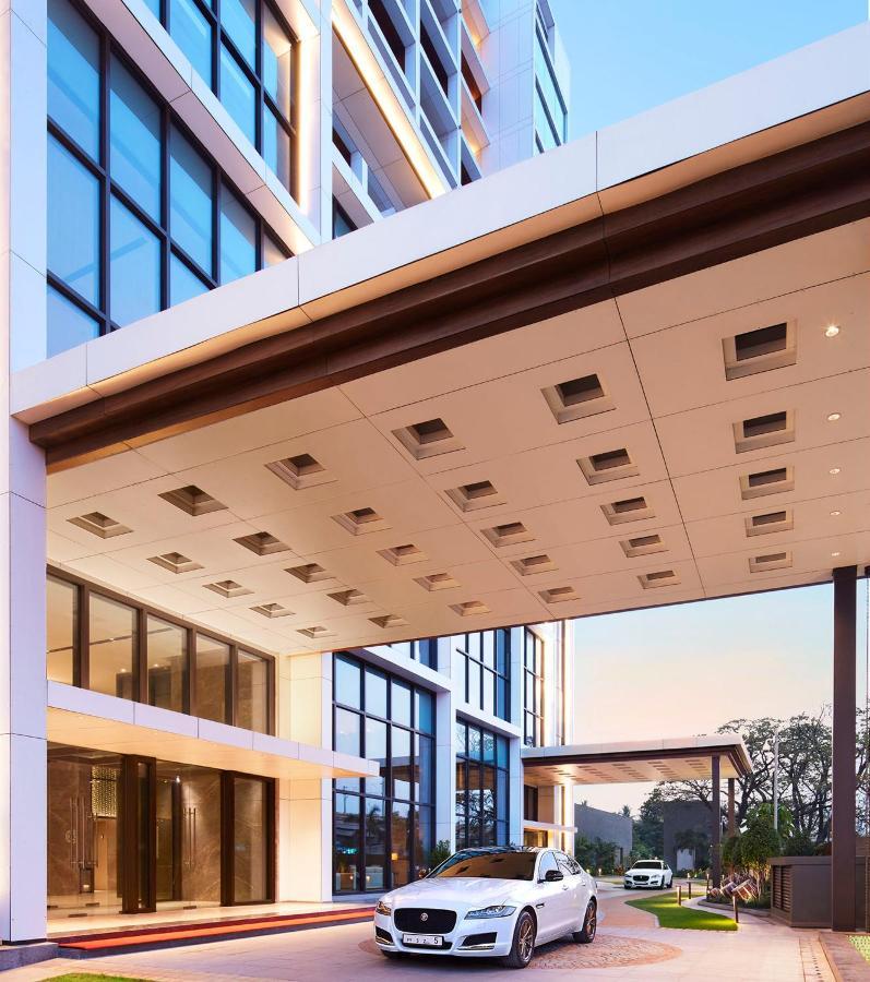 Taj Wellington Mews Chennai Hotel Exterior photo